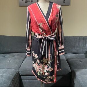 🏷️ 3 for $10 -  Floral Stripe Kimono